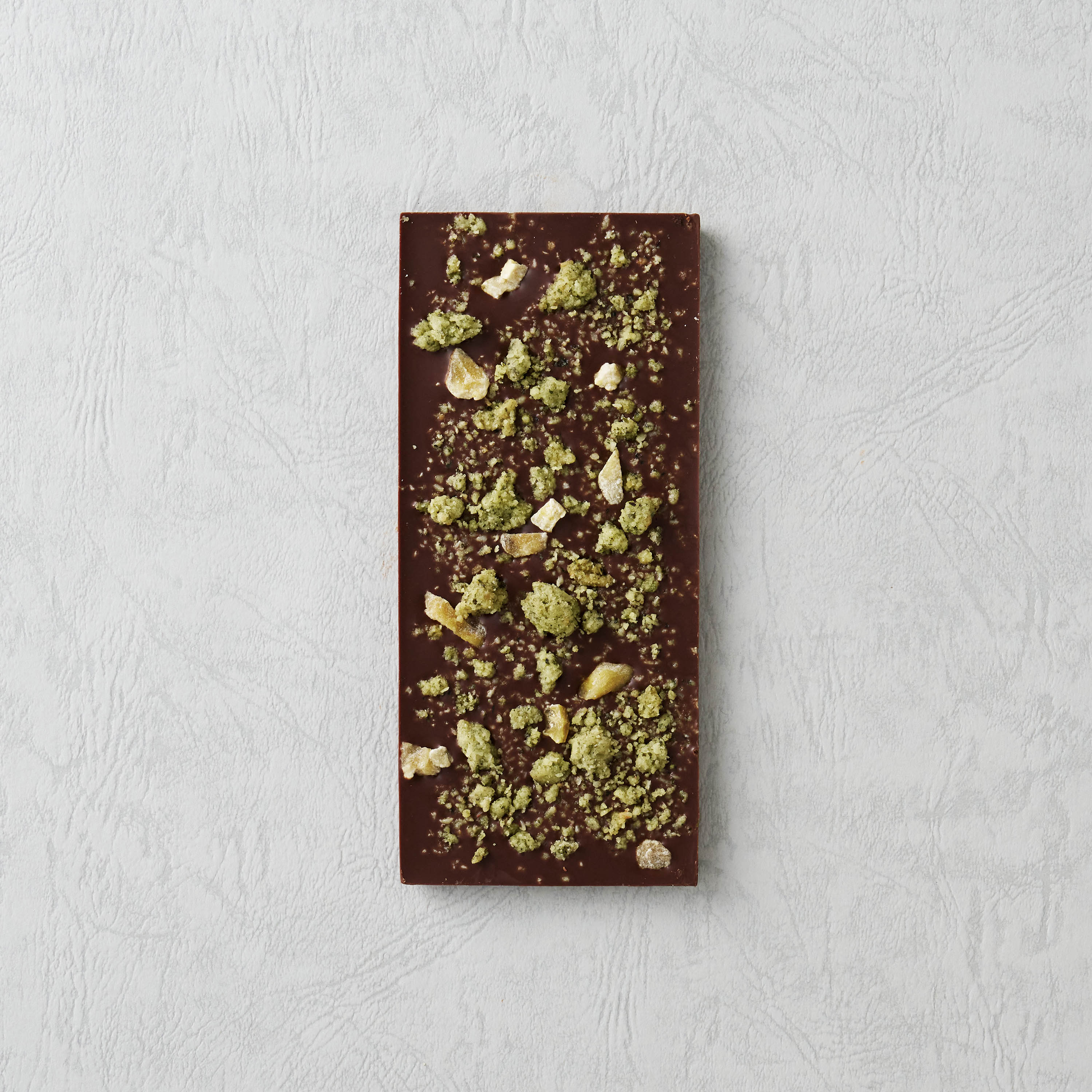 能登ブルー あおさクランブル 70% ダークチョコレート ~ NOTO BLUE ~